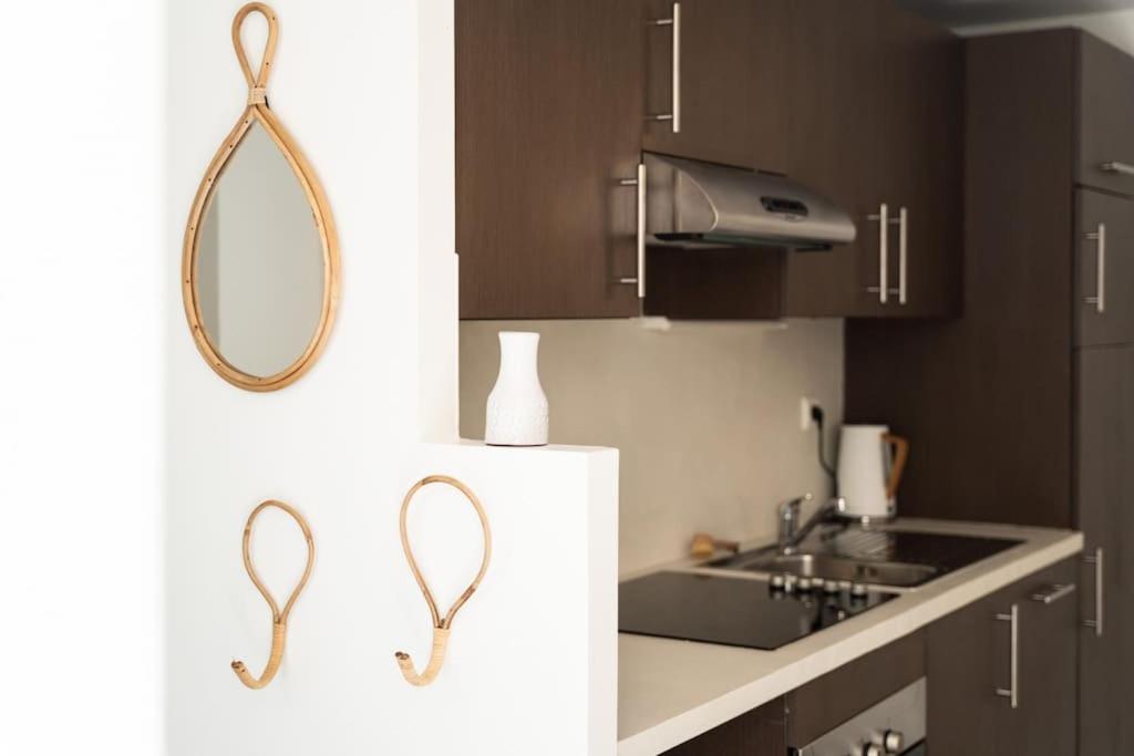 Superbe Appartement En Rdc Proche Marche Central Ла Рошел Екстериор снимка